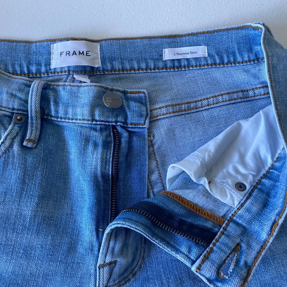 FRAME L'Homme Slim Finn Light Wash Blue Slim Fit Jeans Size 33 Lightweight Men's